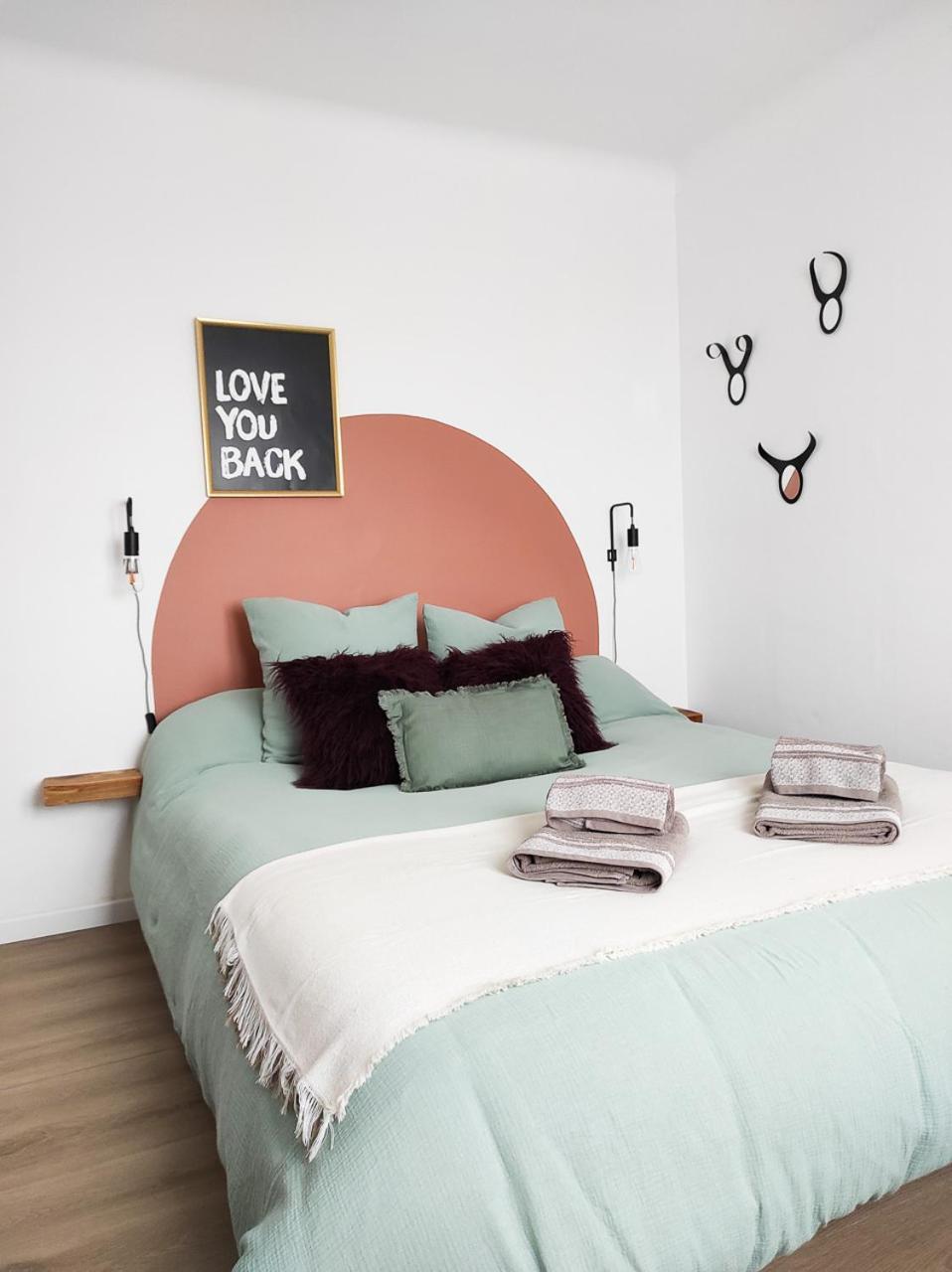 Le Cosy Valcros, Design Et Confort Aix-en-Provence Exterior foto